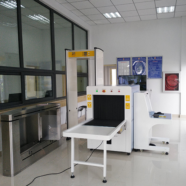 智能安檢機